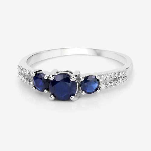 Bague en or blanc 14K avec saphir bleu et diamants de 1,08 carat