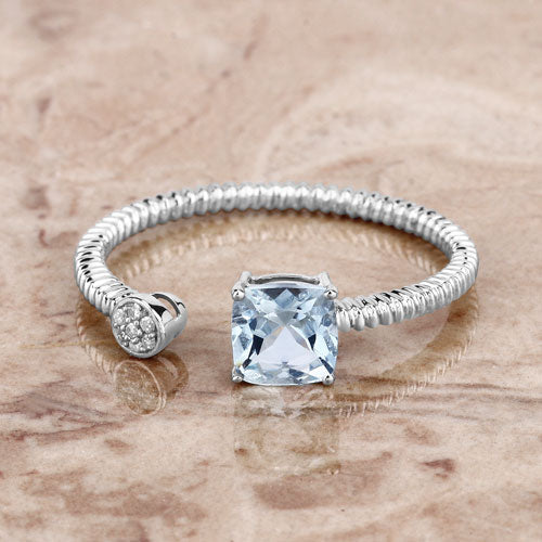 0.52 Carat Aquamarine and Diamond 14K White Gold Ring