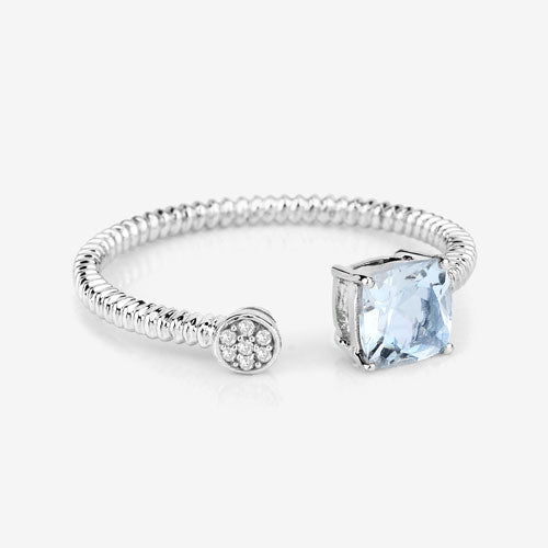0.52 Carat Aquamarine and Diamond 14K White Gold Ring