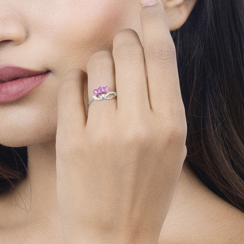 Bague de fiançailles en or blanc 14K avec rubis et diamants de 0,71 carat
