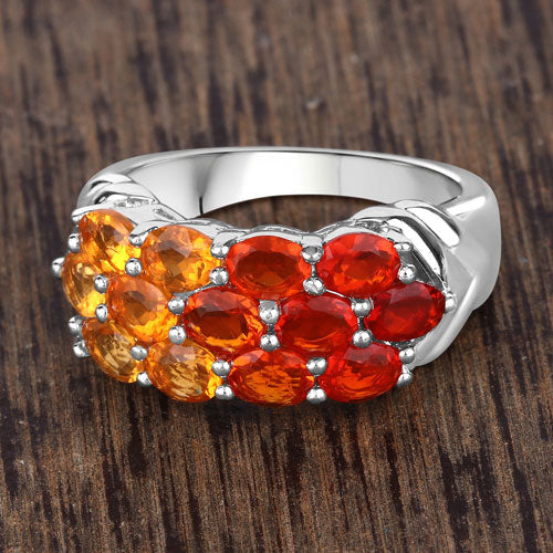 Anillo de Compromiso de Ópalo de Fuego Genuine de 1.56 Quilates en Plata de Ley