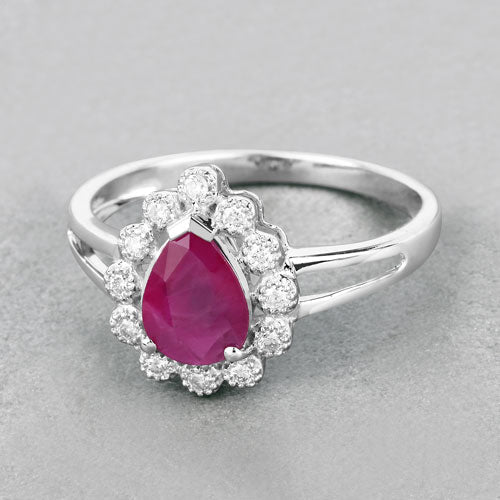 Anillo de Compromiso de Rubí y Diamante de 1.31 Quilates en Oro Blanco de 10K