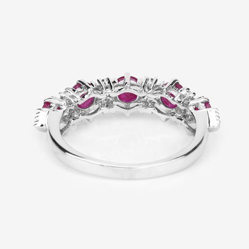 Anillo de Compromiso de Rubí y Diamante de 1.61 Quilates en Oro Blanco de 14K