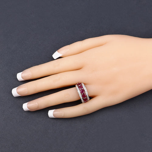 Bague en Or Blanc 14K avec Rubis et Diamants Blancs de 3,24 Carats