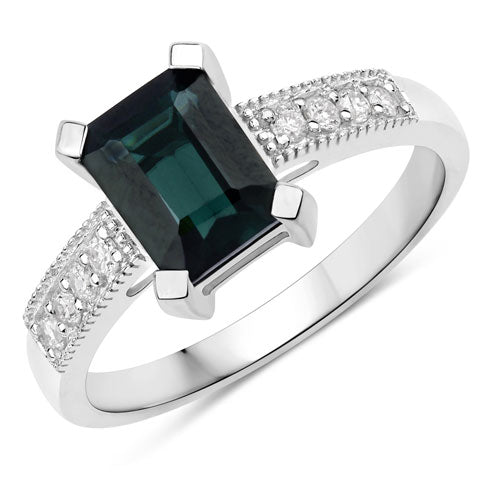 Anillo de 1.91 quilates de turmalina verde y diamante en oro blanco de 14 quilates