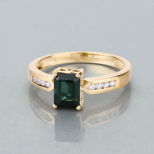 1.19 Carat Green Tourmaline & Diamond 14K Yellow Gold Ring