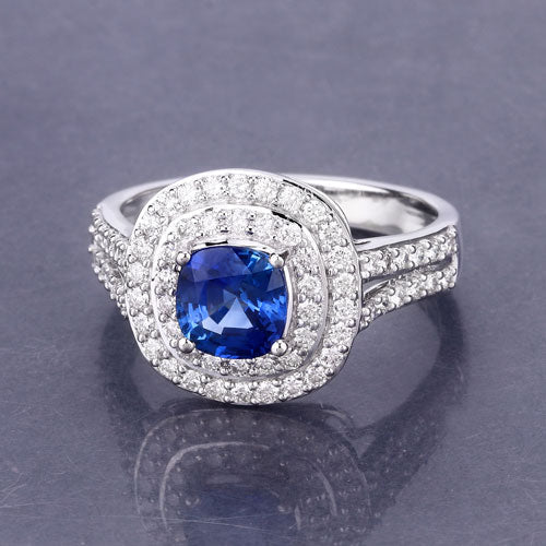 Anillo de Compromiso de Zafiro Azul y Diamante de 1.96 Quilates en Oro Blanco de 18K