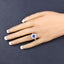 Anillo de Compromiso de Zafiro Azul y Diamante de 1.96 Quilates en Oro Blanco de 18K