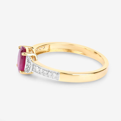 Anillo de Compromiso de Rubí y Diamante de 0.95 Quilates en Oro Amarillo de 10K