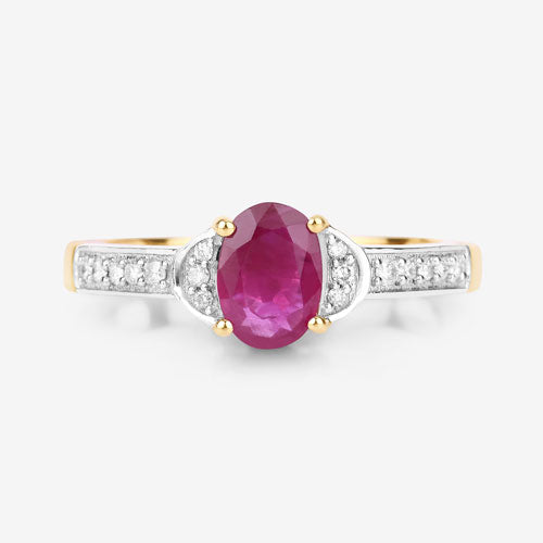 Anillo de Compromiso de Rubí y Diamante de 0.95 Quilates en Oro Amarillo de 10K