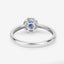 Bague de fiançailles en saphir bleu et diamant de 0,52 carat en or blanc 14 carats