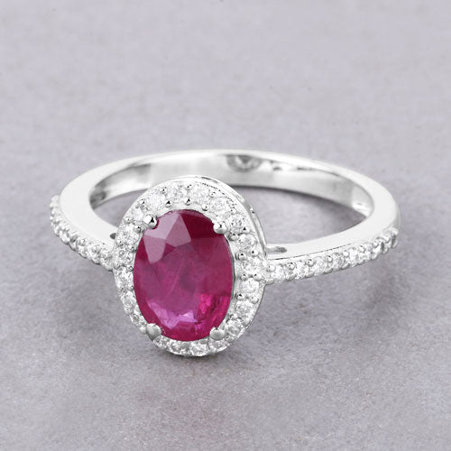 Anillo de Compromiso de Rubí y Diamante de 1.73 Quilates en Oro Blanco de 14K