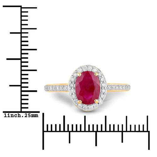 Anillo Halo de Rubí y Diamantes de 1.73 Quilates en Oro Amarillo de 14K