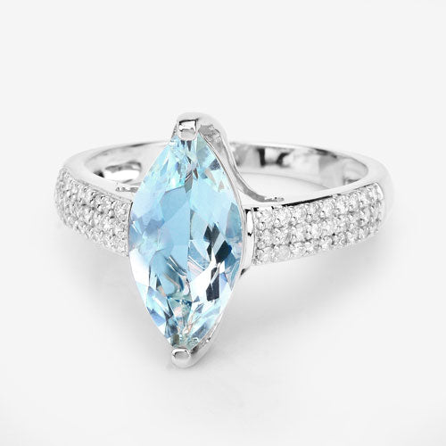 Anillo de Compromiso de 2.09 Quilates de Aguamarina y Diamante en Oro Blanco de 14K