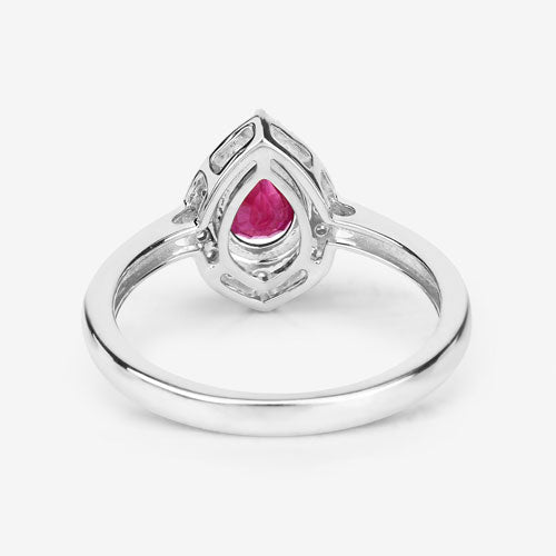 Anillo de Compromiso de Rubí y Diamante de 0.92 Quilates en Oro Blanco de 14K