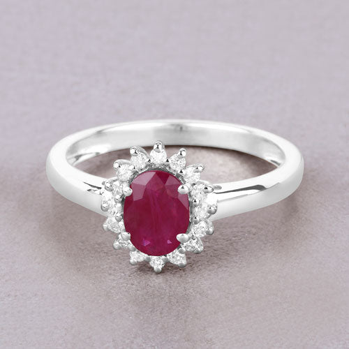 Anillo Halo de Rubí y Diamantes de 1.01 Quilates en Oro Blanco de 10K