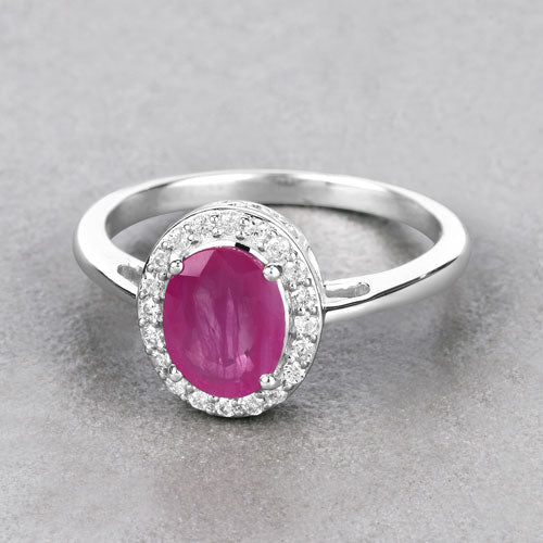 Anillo de Rubí y Diamante Blanco de 1.83 Quilates en Oro Blanco de 14K