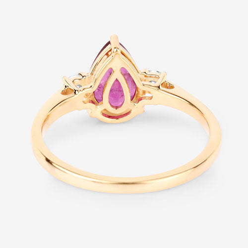 1.08 Carat Ruby and Diamond 14K Yellow Gold Engagement Ring