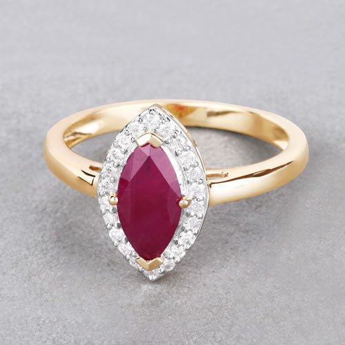Anillo de Compromiso de Rubí y Diamante de 1.57 Quilates en Oro Amarillo de 14K