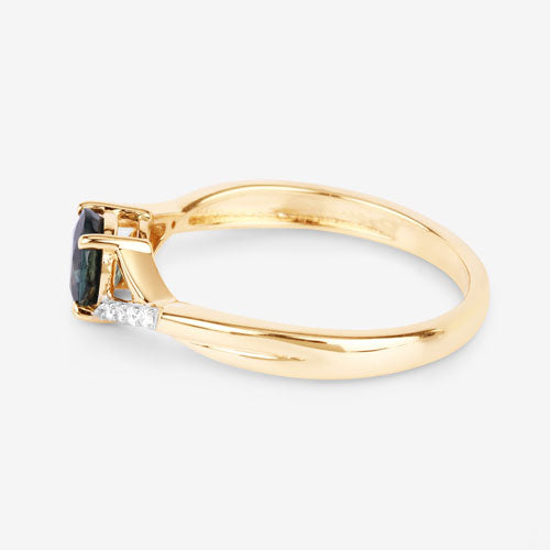 0.88 Carat Blue Sapphire & White Diamond 14K Yellow Gold Ring