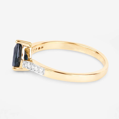 0.89 Carat Blue Sapphire and Diamond 14K Yellow Gold Engagement Ring