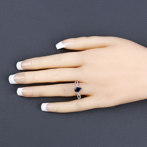 Bague de fiançailles en saphir bleu de 1,14 carat et diamants en or blanc 14K