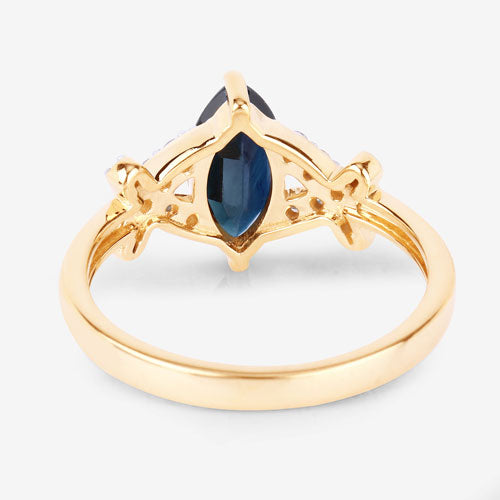 Anillo de Compromiso de Zafiro Azul y Diamante de 1.50 Quilates en Oro Amarillo de 14K