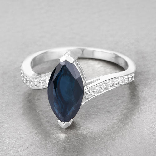 Bague de fiançailles en saphir bleu et diamant de 2,26 carats en or blanc 14K