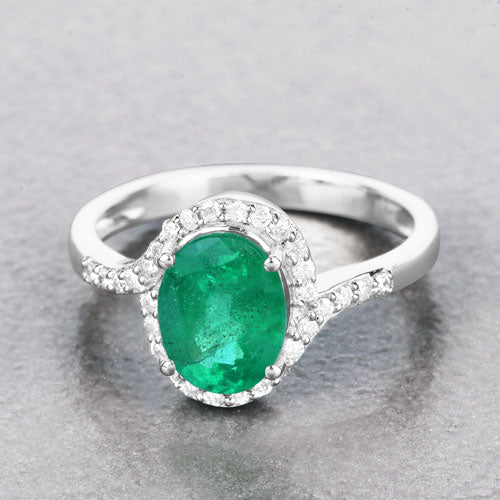 Bague de fiançailles en or blanc 14K avec émeraude zambienne de 1,92 carat et diamants