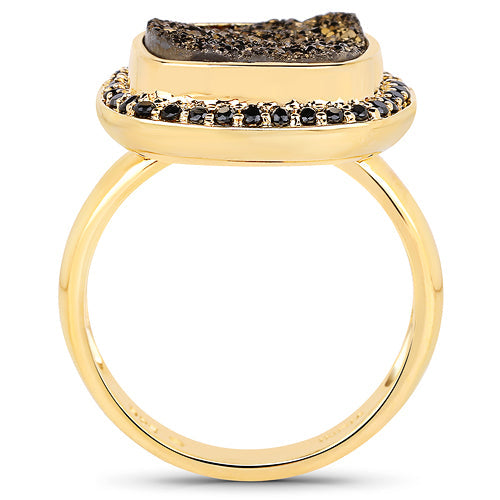 Anillo de cóctel de cuarzo drusy y espinela negra chapado en oro amarillo de 14K