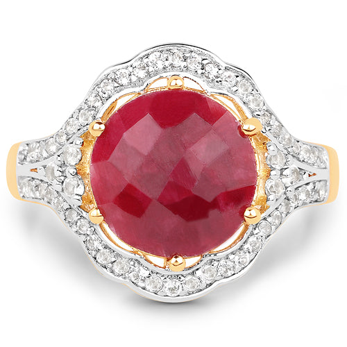 Anillo de Rubí y Topacio Blanco Bañado en Oro Amarillo de 14K