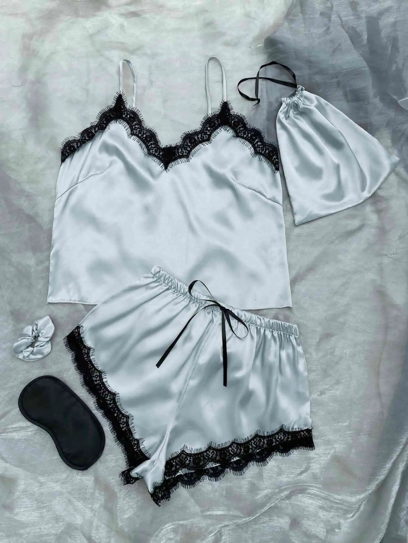 Ensemble de Pyjama Rêves en Dentelle