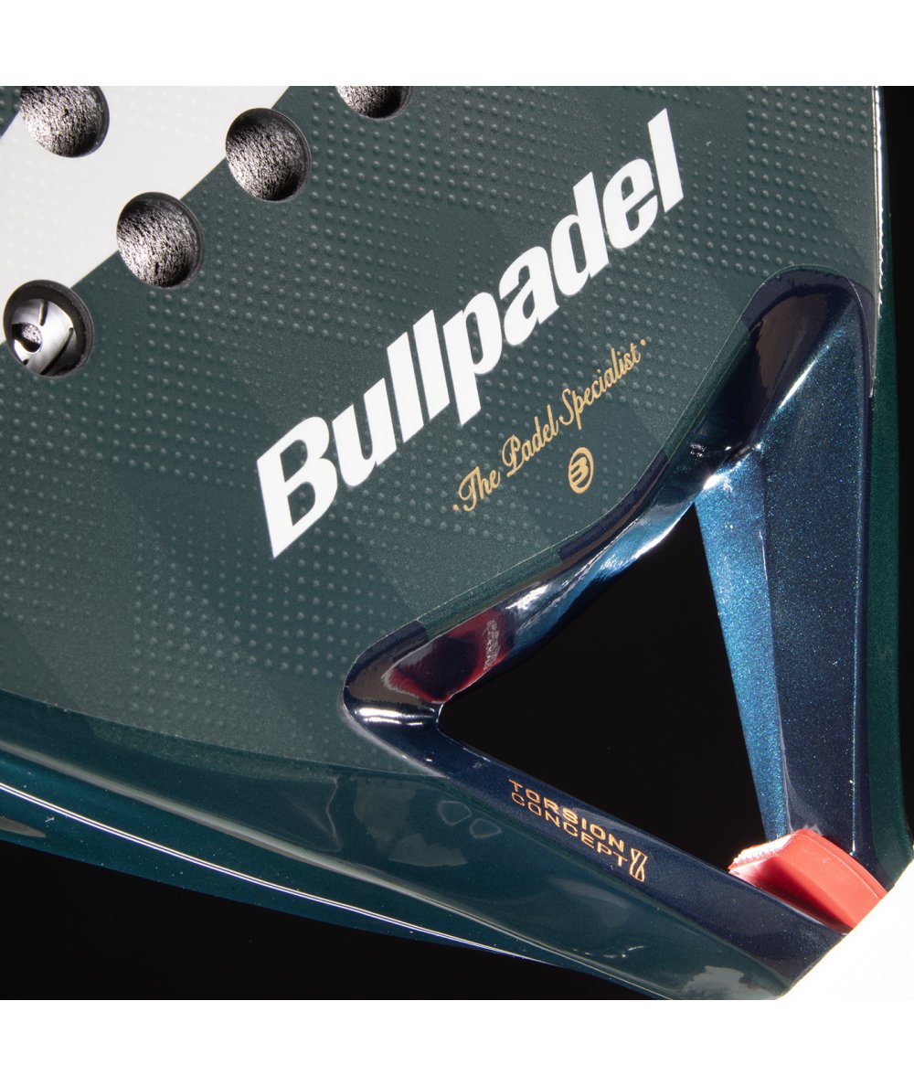 Bullpadel Padel Racket Icon 26 - Rendimiento Premium