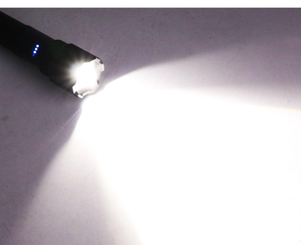 Lampe de Poche Tactique Rechargeable Premium - Haute Luminosité et Étanche
