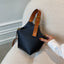 Retro Women's Bag Fashion Casual Bag Portable Water Bucket Bag Red Crossbody Women's Bag - Korvel