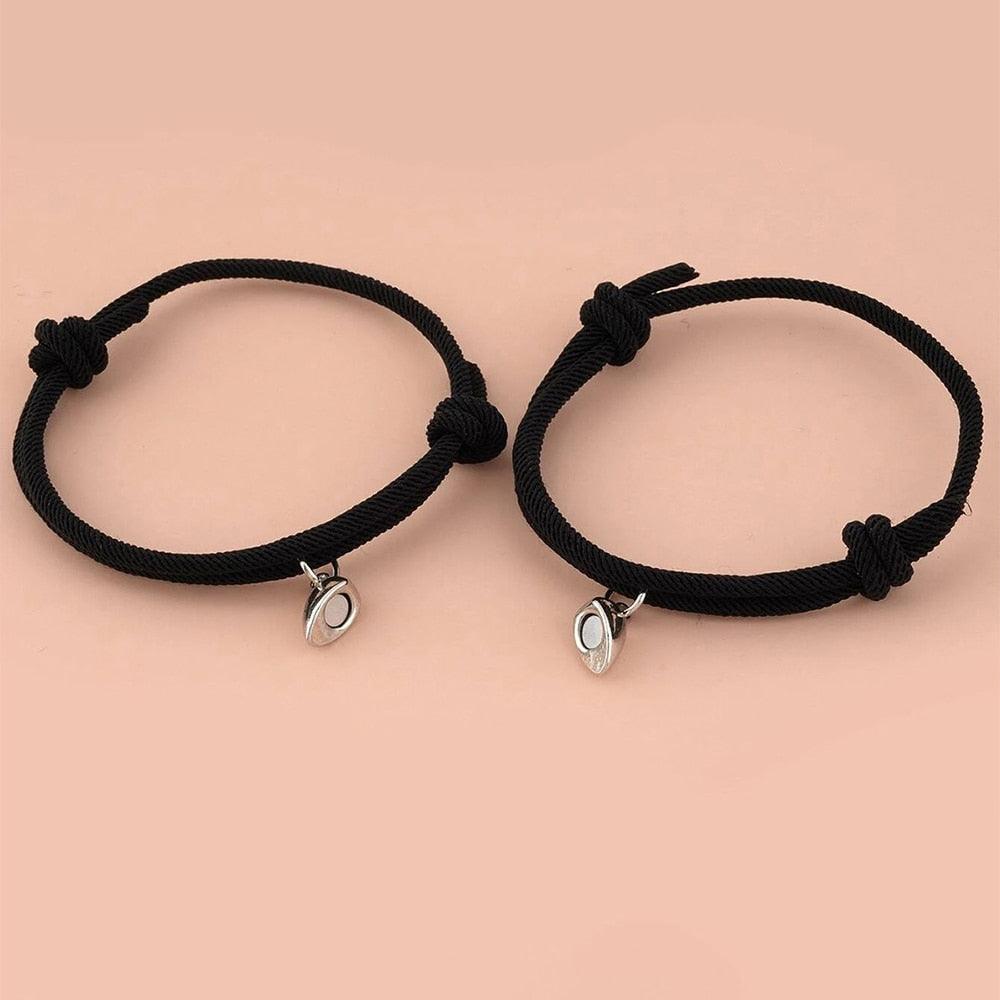 Ensemble de Bracelets Magnétiques en Cœur pour Couples - Cadeau Ajustable