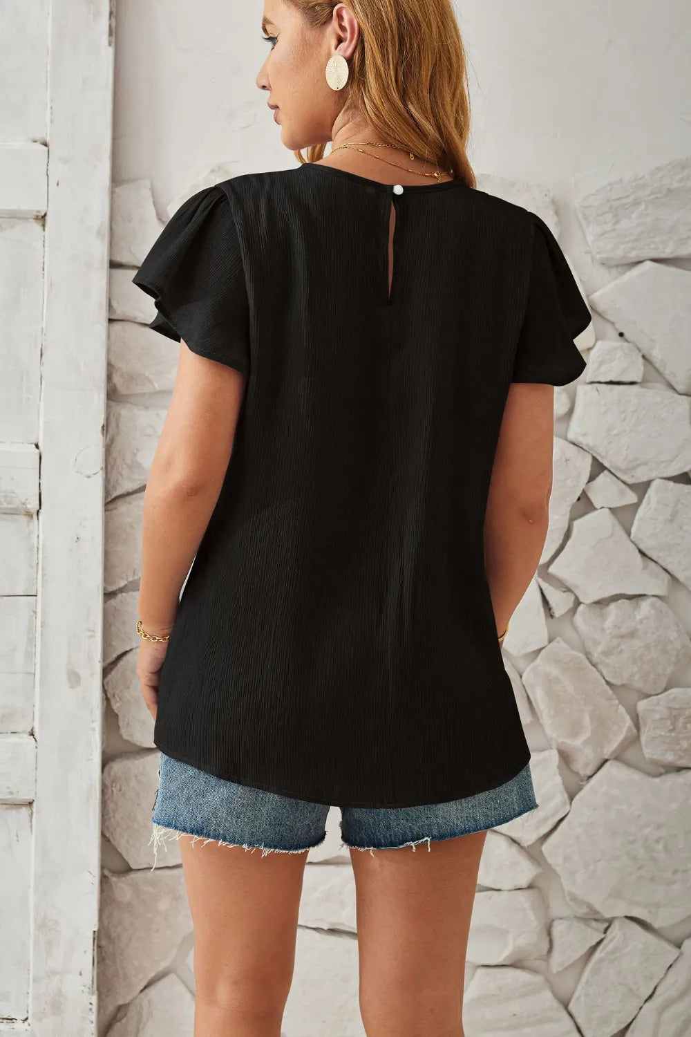 Round Neck Keyhole Cap Sleeve T-Shirt - Korvel
