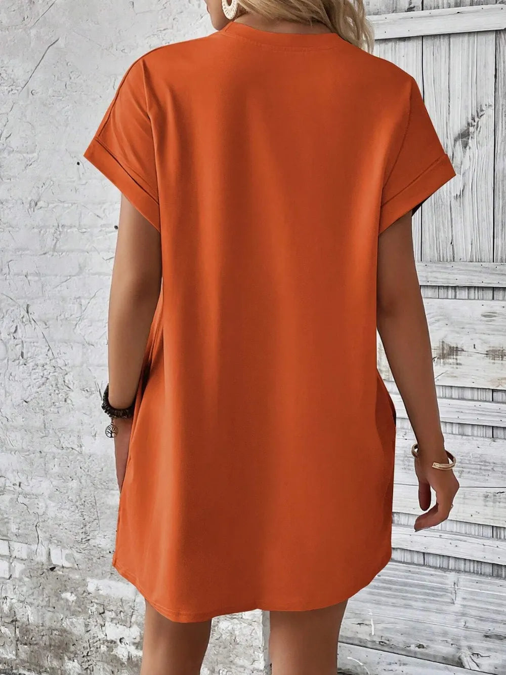 Elegant Round Neck Short Sleeve Mini Dress
