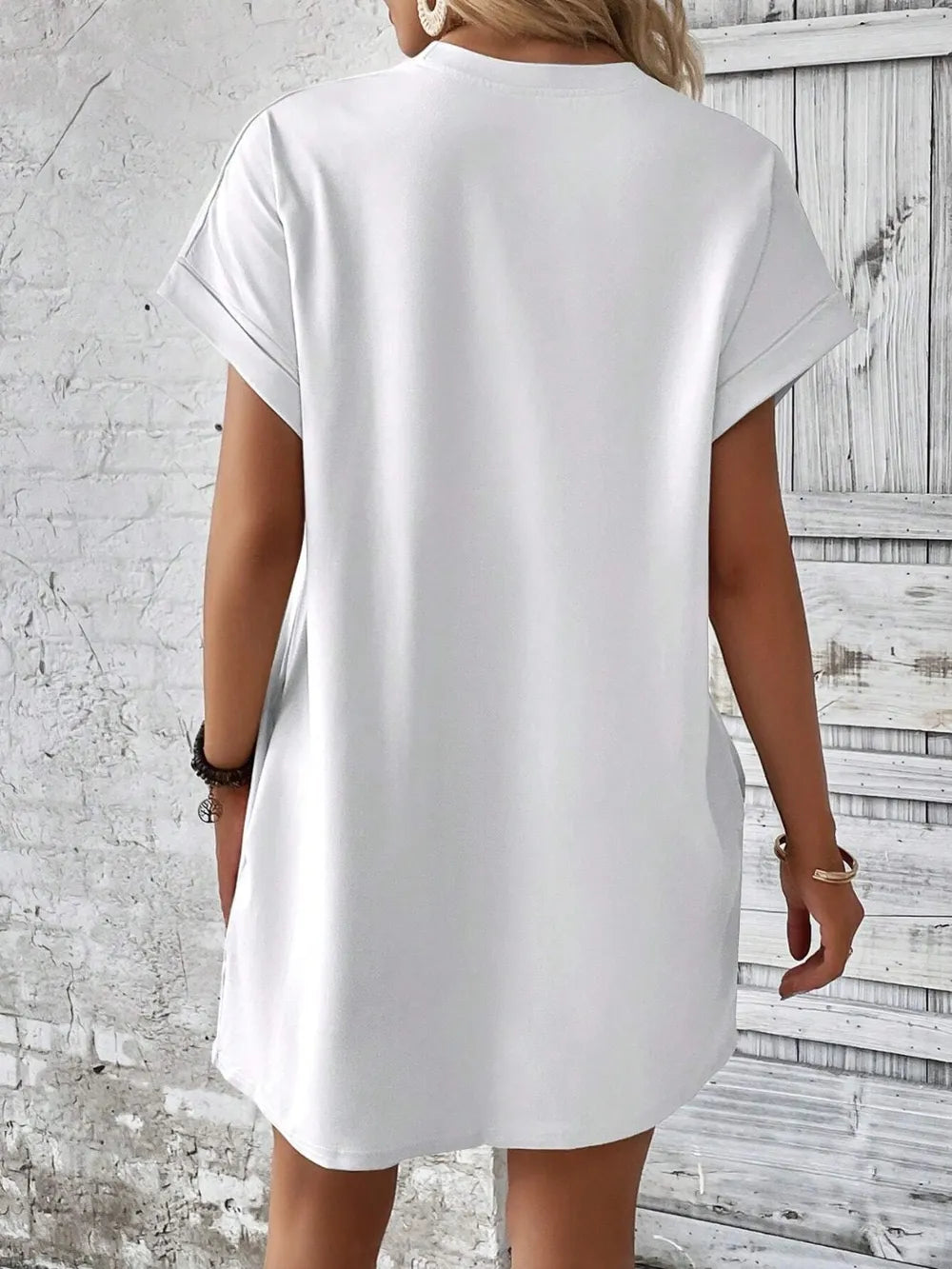 Elegant Round Neck Short Sleeve Mini Dress