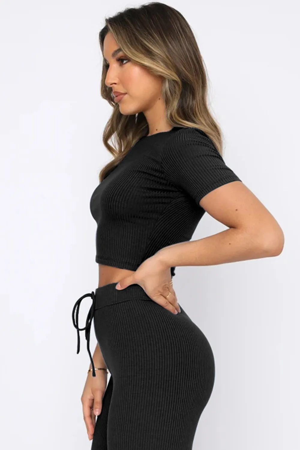 Round Neck Short Sleeve Top and Pants Set - Korvel