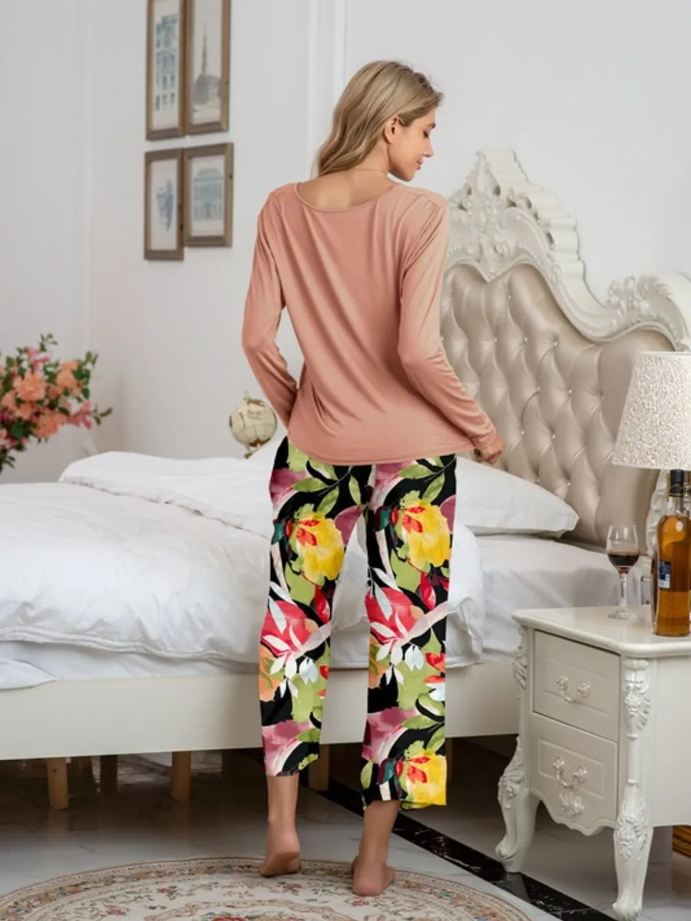 Round Neck Top and Printed Pants Lounge Set - Korvel