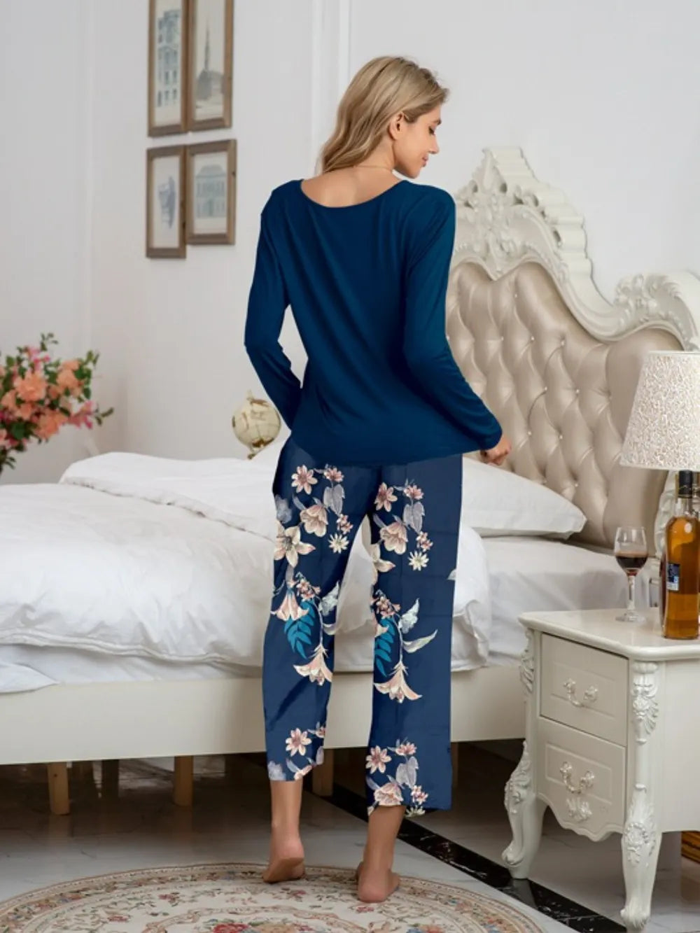 Round Neck Top and Printed Pants Lounge Set - Korvel
