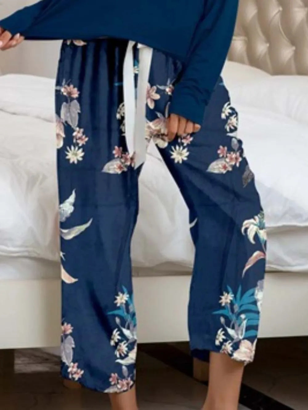 Round Neck Top and Printed Pants Lounge Set - Korvel