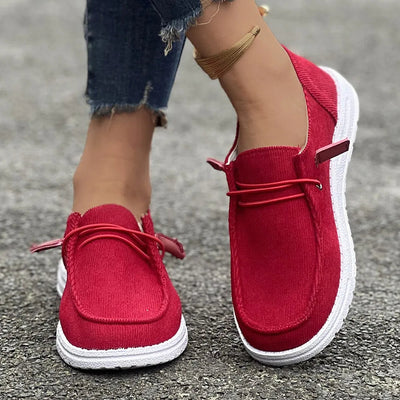Elegant Round Toe Flat Slip-Ons for Everyday Comfort