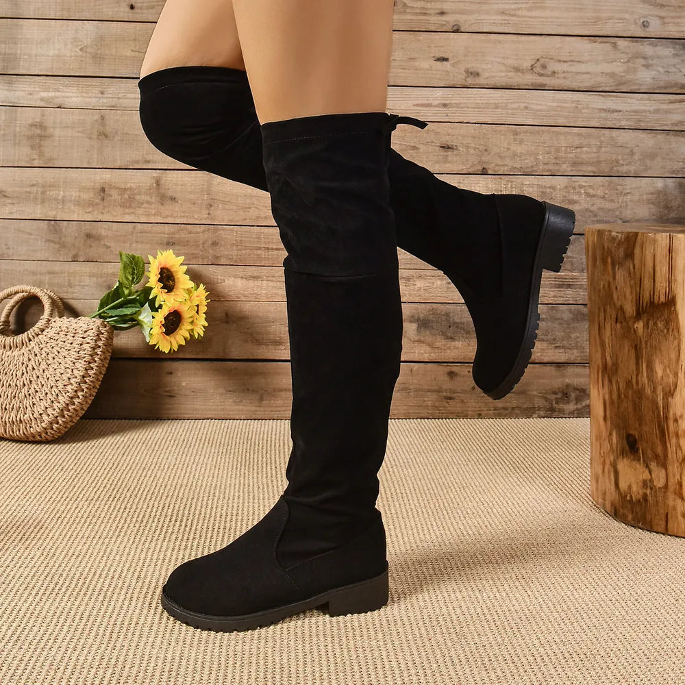 Round Toe Suede Low Heel Boots - Korvel