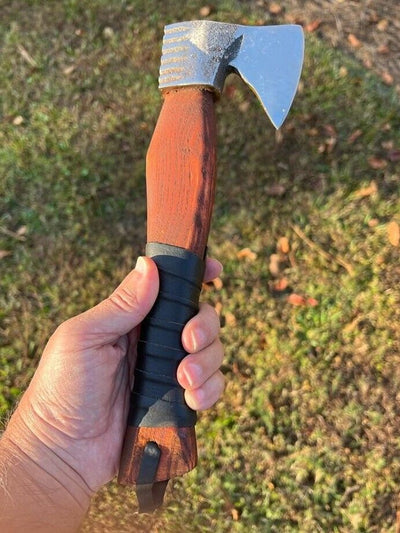 The Sentinel Tomahawk Axe – Handcrafted Native American Tool - Korvel