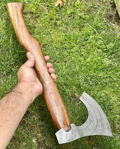 Premium Handcrafted Damascus Steel Tomahawk Axe – "Viking's Precision" - Korvel