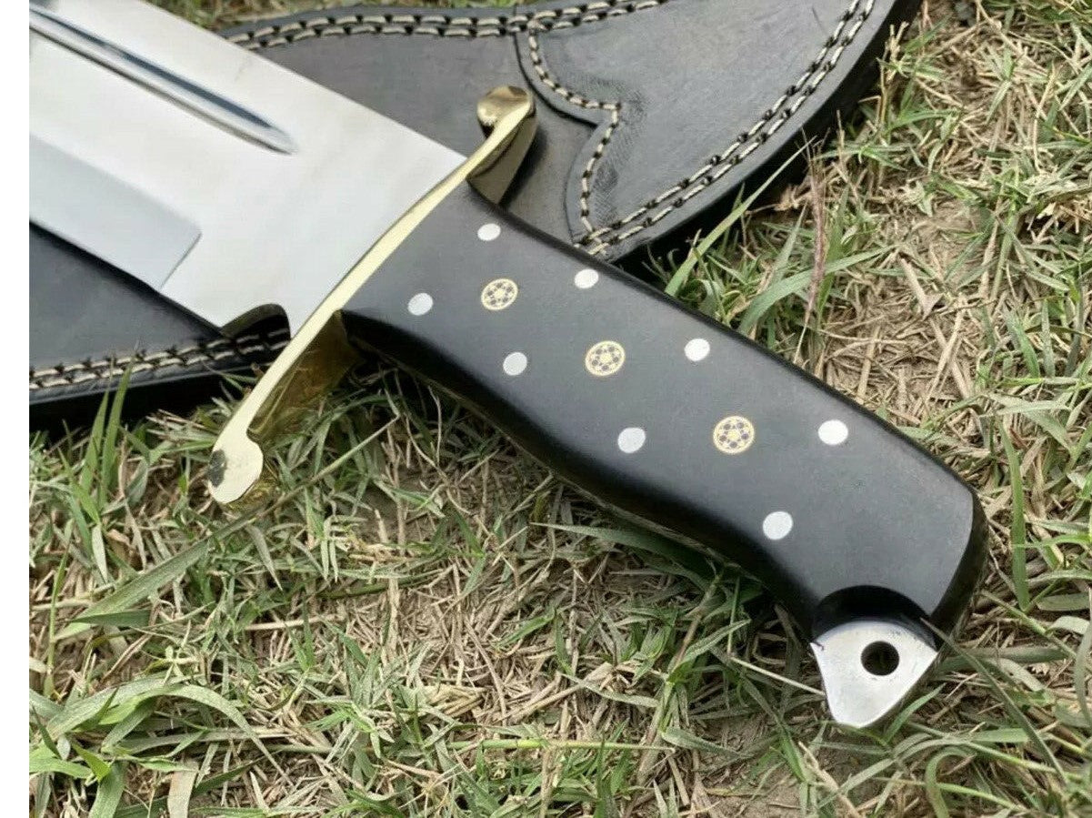 Premium Custom D2 Steel Bowie Knife for Hunting Adventures - Korvel