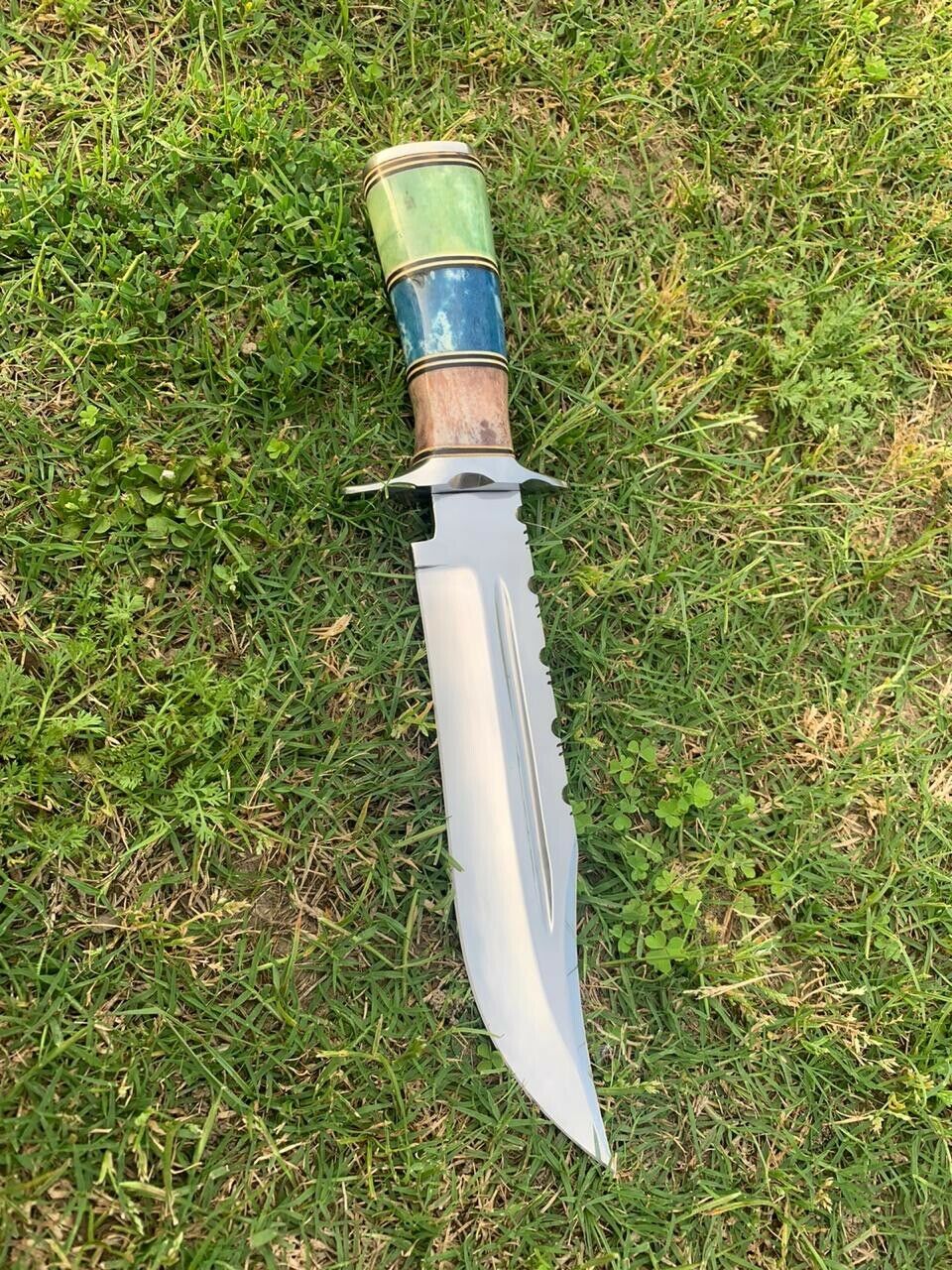 Premium Custom D2 Tool Steel Bowie Knife for Hunting Enthusiasts - Korvel