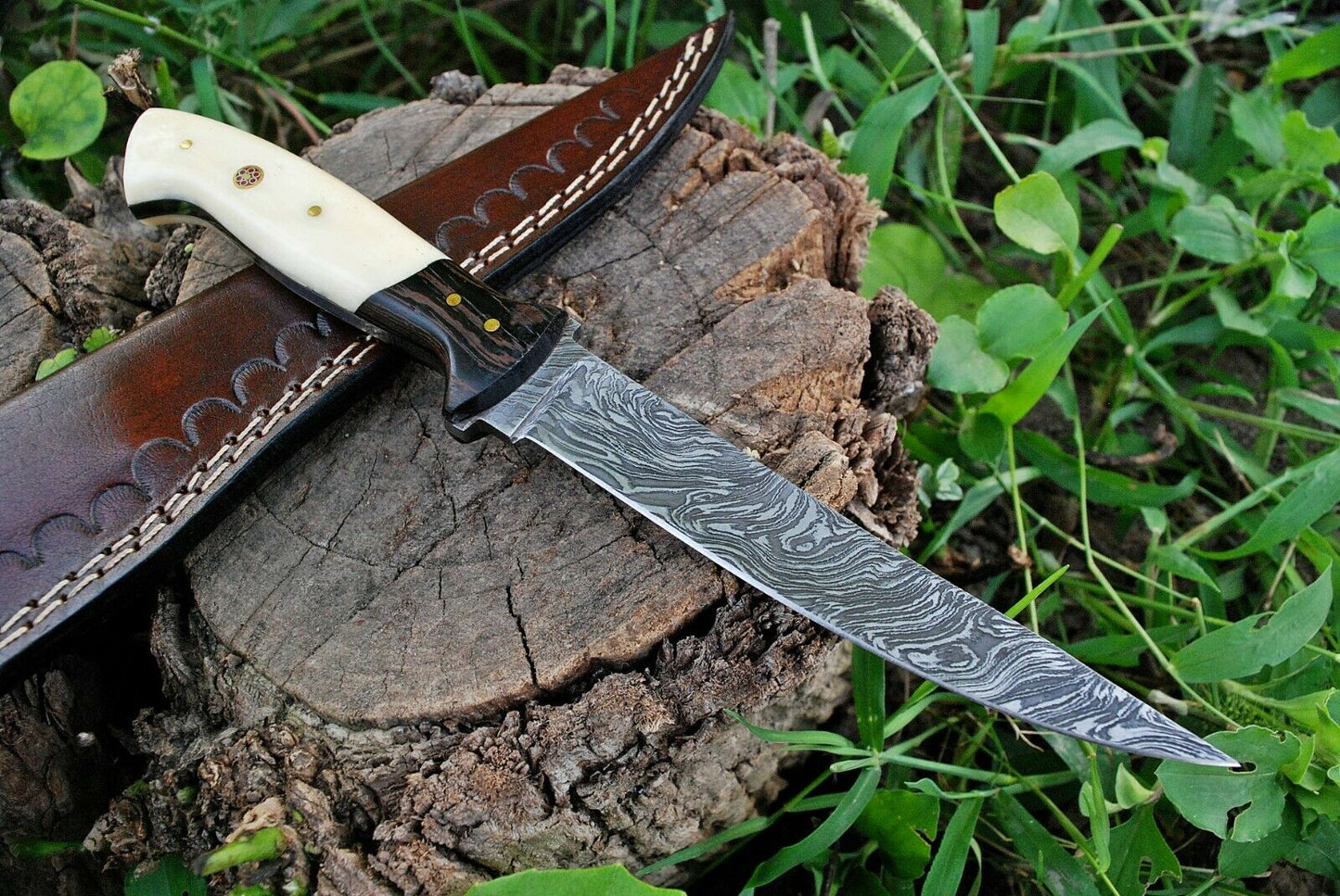 Exquisite 11-Inch Custom Damascus Steel Fillet Knife with Wenge Wood & Bone Handle - Korvel